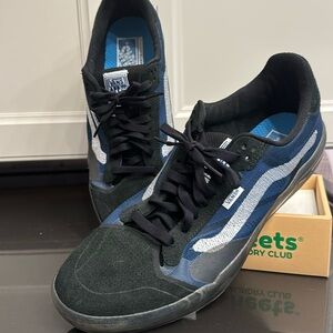 Vans men’s skater shoes size 11.5 gently worn